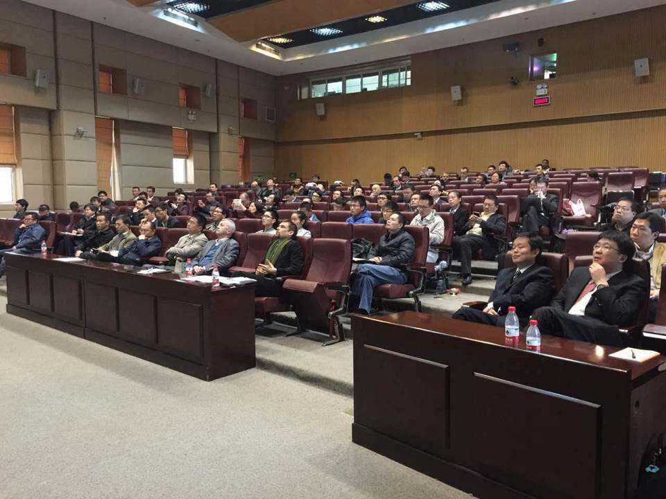 参会代表